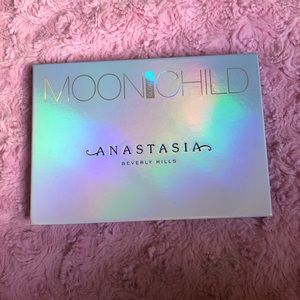 ABH moon child glow kit